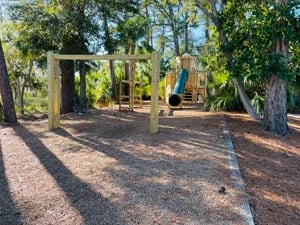 51 - playground 1 block_300